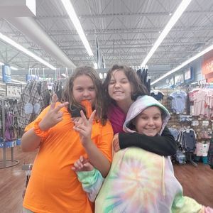 Meet your Posher, Ava